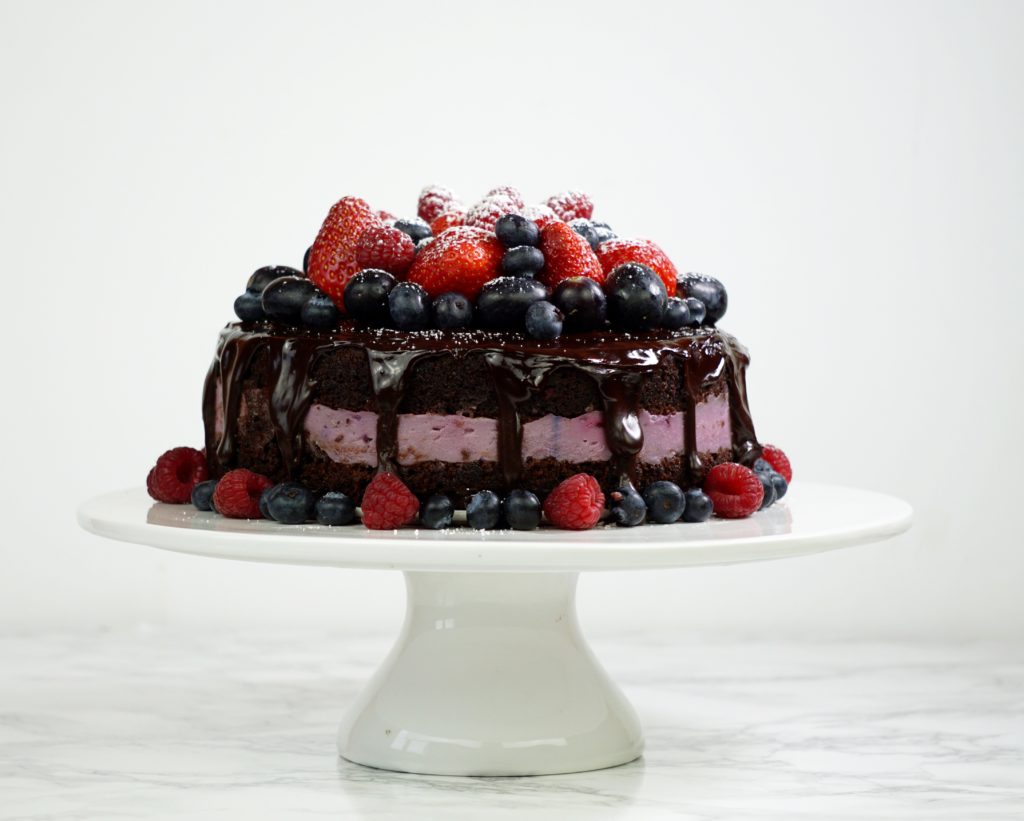 Bolo Naked Cake Vegano De Chocolate Vegan Colors