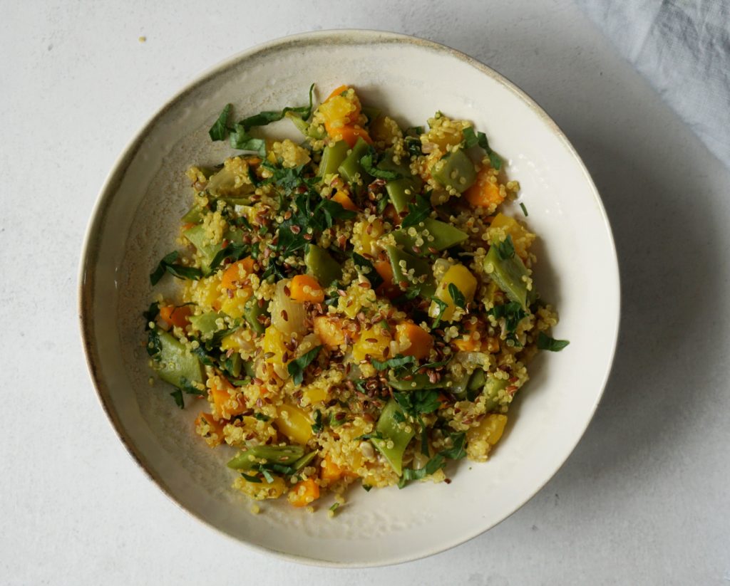 Refogado de quinoa com veggies